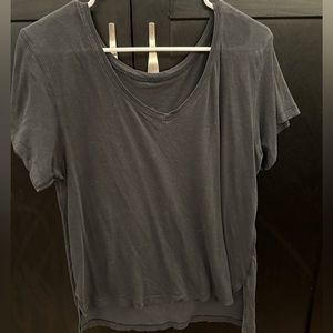 Lululemon Tshirt